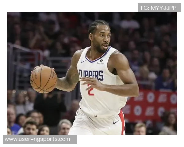 伦纳德强调客场失误代价高昂球队需全力以赴争取胜利 伦纳德强调客场失误代价高昂球队需全力以赴争取胜利